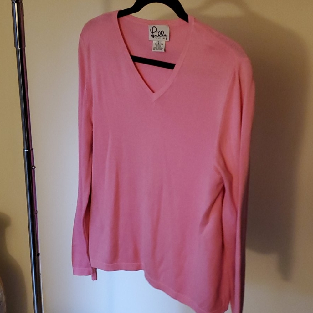 Woman's clothes